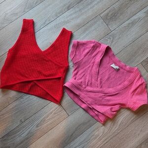 Urban Outfitters Red and Pink Crop Tops Medium